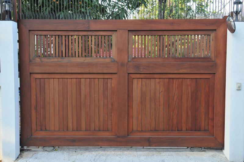 Driveway Gate Installation detail