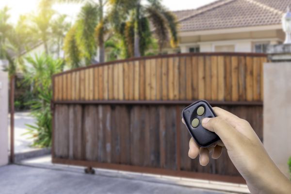 Remote Gate Installation in Anderson