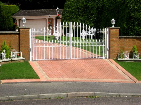 Swing Gate Installation in Anderson